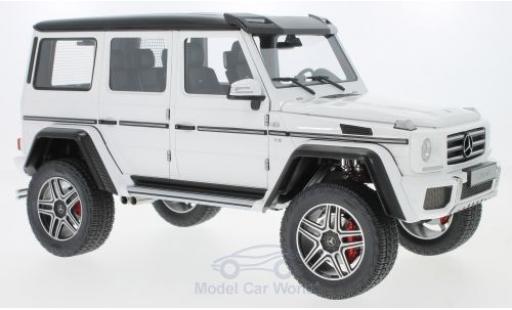 Diecast model cars Mercedes Classe G 1/18 AUTOart G500 4x4 white 2016 Mercedes Classe G 1/18 AUTOart G500 4x4 white 2016 diecast model cars