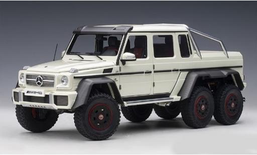 Diecast model cars Mercedes Classe G 1/18 AUTOart G63 AMG 6x6 matt-white 2013 Mercedes Classe G 1/18 AUTOart G63 AMG 6x6 matt-white 2013 diecast model cars