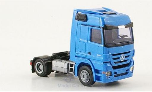 Diecast model cars Mercedes Actros 1/87 AWM 1855 MP3 2-Achser Aerop. blue Mercedes Actros 1/87 AWM 1855 MP3 2-Achser Aerop. blue diecast model cars
