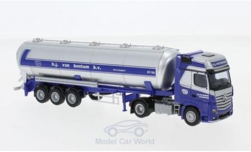 Diecast model cars Mercedes Actros 1/87 AWM 2 GigaLiner /Aerop. Van Bentum Kippsilo-Sattelzug Mercedes Actros 1/87 AWM 2 GigaLiner /Aerop. Van Bentum Kippsilo-Sattelzug diecast model cars