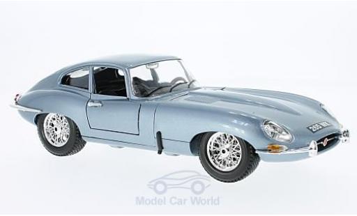 Diecast model cars Jaguar E-Type 1/18 Burago Coupe metallic blue 1961 ohne Vitrine Jaguar E-Type 1/18 Burago Coupe metallic blue 1961 ohne Vitrine diecast model cars