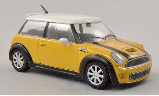 Mini Cooper 1/24 Burago S yellow/white ohne Vitrine diecast model cars