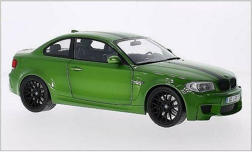 Bmw 1M coupe 1/18 Minichamps metallic green/Dekor 2011 E82 diecast model cars
