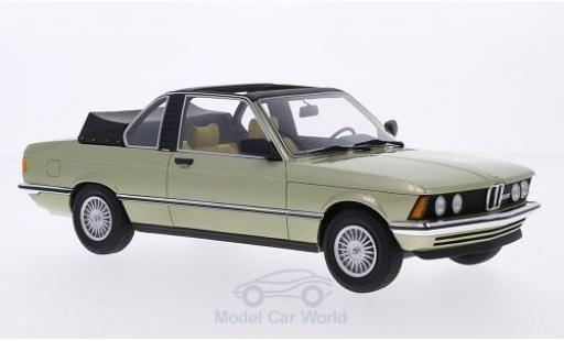 Diecast model cars Bmw 323 1/18 BoS Models i (E21) Baur metallic green 1979 Bmw 323 1/18 BoS Models i (E21) Baur metallic green 1979 diecast model cars