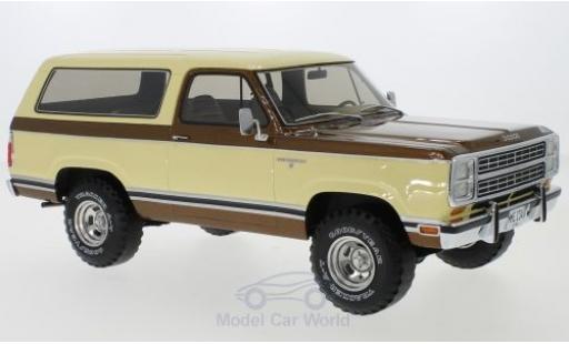 Diecast model cars Dodge RAM 1/18 BoS Models Ramcharger beige/metallic brown 1979 Dodge RAM 1/18 BoS Models Ramcharger beige/metallic brown 1979 diecast model cars