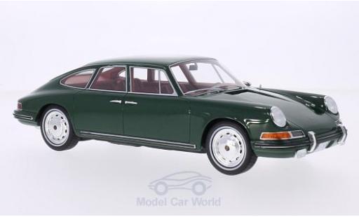 Diecast model cars Porsche 911 SC 1/18 BoS Models S Troutman & Barnes metallic green 1967 Porsche 911 SC 1/18 BoS Models S Troutman & Barnes metallic green 1967 diecast model cars