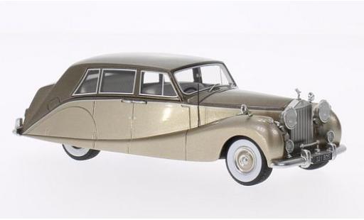 Diecast model cars Rolls Royce Silver Wraith 1/43 BoS Models Empress Line by Hooper metallic beige/metallic brown 1956 Rolls Royce Silver Wraith 1/43 BoS Models Empress Line by Hooper metallic beige/metallic brown 1956 diecast model cars