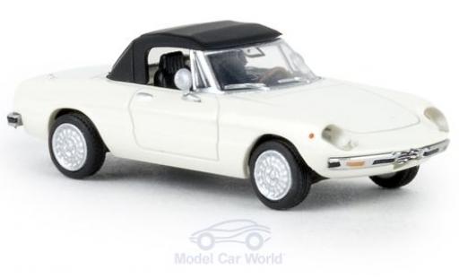 Diecast model cars Alfa Romeo Spider 1/87 Brekina white 1969 geschlossen TD Alfa Romeo Spider 1/87 Brekina white 1969 geschlossen TD diecast model cars