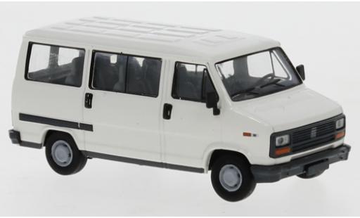 Diecast model cars Fiat Ducato 1/87 Brekina Bus white 1982 Fiat Ducato 1/87 Brekina Bus white 1982 diecast model cars