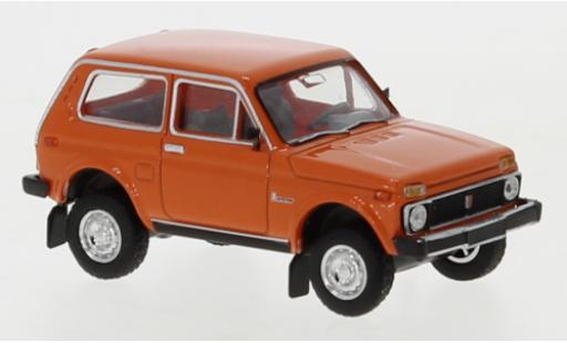 Diecast model cars Lada Niva 1/87 Brekina orange 1976 Lada Niva 1/87 Brekina orange 1976 diecast model cars