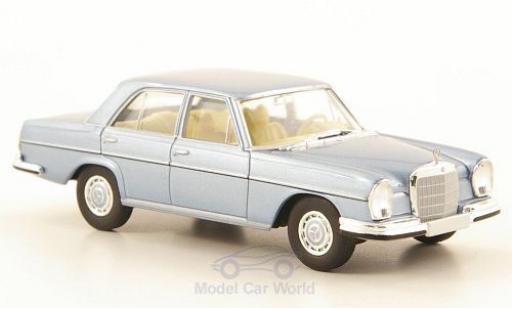Diecast model cars Mercedes 280 SE 1/87 Brekina SE 3.5 (W108) metallic blue Mercedes 280 SE 1/87 Brekina SE 3.5 (W108) metallic blue diecast model cars