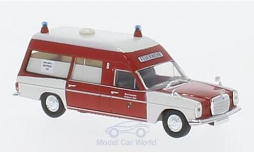 Mercedes /8 1/87 Brekina KTW BF Mülheim diecast model cars