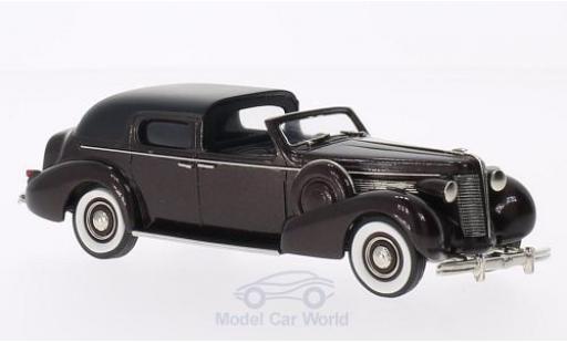 Buick Limited 1/43 Brooklin Town Car by Derham metallic brown/black 1938 diecast model cars