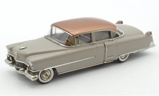 Diecast model cars Cadillac Fleetwood 1/43 Brooklin Sixty Special grey/metallic kupfer 1954 Cadillac Fleetwood 1/43 Brooklin Sixty Special grey/metallic kupfer 1954 diecast model cars