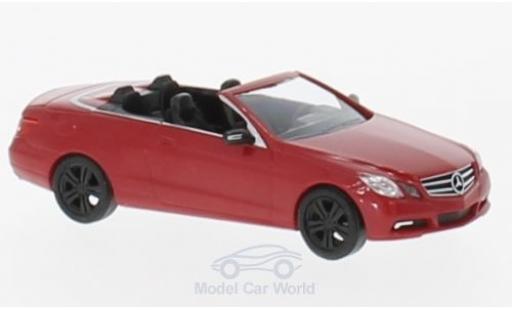 Diecast model cars Mercedes Classe E 1/87 Busch Cabriolet Sport (A 207) red 2010 Mercedes Classe E 1/87 Busch Cabriolet Sport (A 207) red 2010 diecast model cars