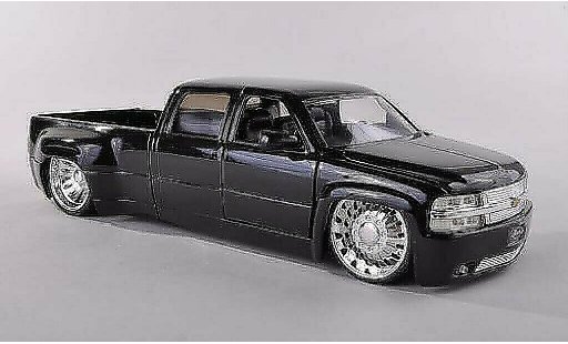Chevrolet Silverado pickup 1/24 Jada Toys Dooley black 1999 diecast model cars