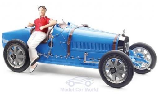 Diecast model cars Bugatti 35 1/18 CMC T Grand Prix blue No.30 mit Frauen-Fahrerfigur Bugatti 35 1/18 CMC T Grand Prix blue No.30 mit Frauen-Fahrerfigur diecast model cars
