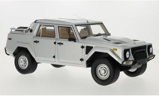 Diecast model cars Lamborghini LM 1/18 CMF 002 grey 1987 Lamborghini LM 1/18 CMF 002 grey 1987 diecast model cars