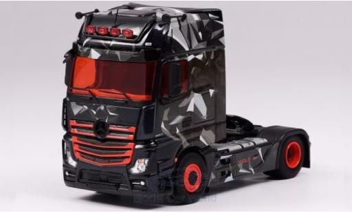 Diecast model cars Mercedes Actros 1/43 Eligor 2 1863 Gigaspace black/Dekor Wolf Mercedes Actros 1/43 Eligor 2 1863 Gigaspace black/Dekor Wolf diecast model cars