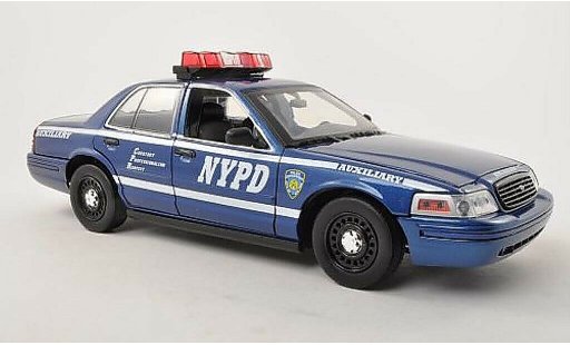 Ford Crown Police Interceptor 1/18 Greenlight Victoria NYPD Auxiliary (USA) 2001 diecast model cars