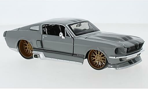Diecast model cars Ford Mustang GT Tuning grau/schwarz 1967 1/24 Maisto