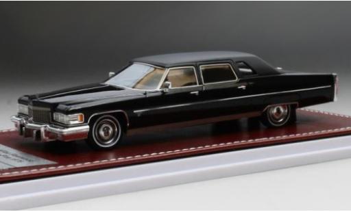 Diecast model cars Cadillac Fleetwood 1/43 GIM   Great Iconic Models 75 black/matt-black 1976 Cadillac Fleetwood 1/43 GIM   Great Iconic Models 75 black/matt-black 1976 diecast model cars
