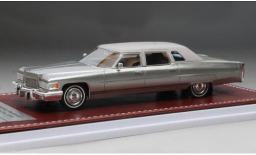 Diecast model cars Cadillac Fleetwood 1/43 GIM   Great Iconic Models 75 grey/matt-grey 1976 Cadillac Fleetwood 1/43 GIM   Great Iconic Models 75 grey/matt-grey 1976 diecast model cars