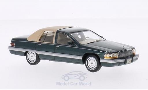 Diecast model cars Buick Roadmaster 1/43 GLM green/beige 1994 Buick Roadmaster 1/43 GLM green/beige 1994 diecast model cars