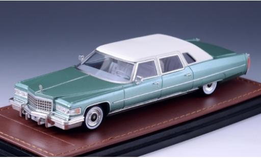Diecast model cars Cadillac Series 75 1/43 GLM Fleetwood metallic green/white 1976 Cadillac Series 75 1/43 GLM Fleetwood metallic green/white 1976 diecast model cars