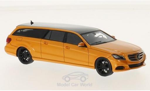 Diecast model cars Mercedes Classe E 1/43 GLM (S212) Binz Estate Limousine metallic orange/black 2015 Mercedes Classe E 1/43 GLM (S212) Binz Estate Limousine metallic orange/black 2015 diecast model cars