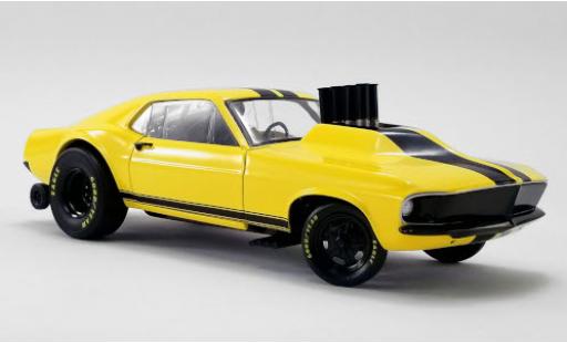 Diecast model cars Ford Mustang 1/18 GMP Gasser Stinger yellow/black 1969 Ford Mustang 1/18 GMP Gasser Stinger yellow/black 1969 diecast model cars