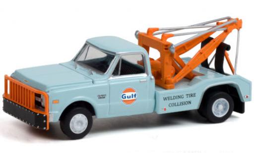 Diecast model cars Chevrolet C-30 1/64 Greenlight Dually Wrecker Gulf 1969 Chevrolet C-30 1/64 Greenlight Dually Wrecker Gulf 1969 diecast model cars
