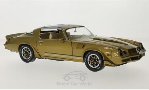 Diecast model cars Chevrolet Camaro Z28 1/18 Greenlight Z28 gold/Dekor 1981 Chevrolet Camaro Z28 1/18 Greenlight Z28 gold/Dekor 1981 diecast model cars