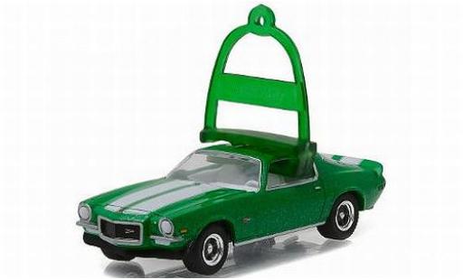 Diecast model cars Chevrolet Camaro 1/64 Greenlight Z28 metallic green/Dekor 1970 vacances Ornaments Series 1 sans Vitrine Chevrolet Camaro 1/64 Greenlight Z28 metallic green/Dekor 1970 vacances Ornaments Series 1 sans Vitrine diecast model cars