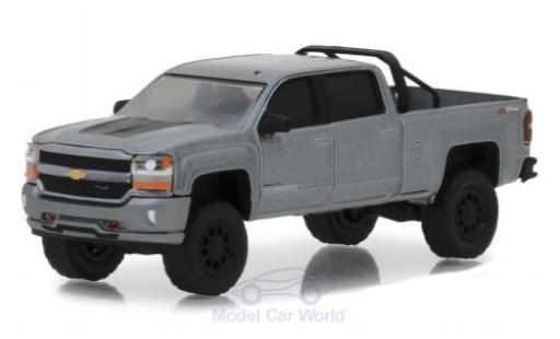 Diecast model cars Chevrolet Silverado 1/64 Greenlight 1500 metallic grey 2018 Chevrolet Silverado 1/64 Greenlight 1500 metallic grey 2018 diecast model cars