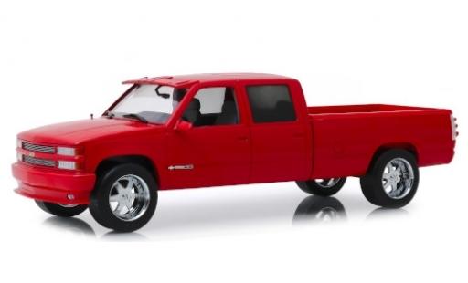 Diecast model cars Chevrolet Silverado 1/18 Greenlight 3500 Crew Cab Custom red 1997 Chevrolet Silverado 1/18 Greenlight 3500 Crew Cab Custom red 1997 diecast model cars