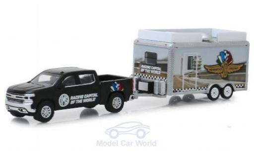 Chevrolet Silverado 1/64 Greenlight Indianapolis Motor Speedway 2019 and Concession Trailer diecast model cars