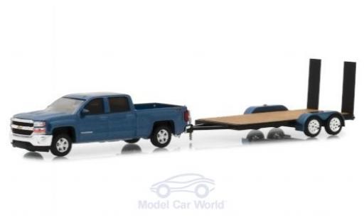 Diecast model cars Chevrolet Silverado 1/64 Greenlight metallic blue 2018 mit Transportanhänger Chevrolet Silverado 1/64 Greenlight metallic blue 2018 mit Transportanhänger diecast model cars