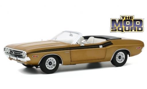 Diecast model cars Dodge Challenger 1/18 Greenlight 340 Convertible gold/black The Mod Squad 1971 Dodge Challenger 1/18 Greenlight 340 Convertible gold/black The Mod Squad 1971 diecast model cars