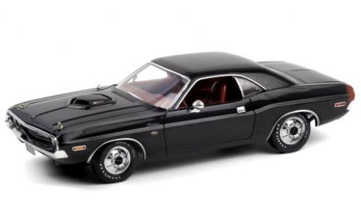 Diecast model cars Dodge Challenger 1/18 Greenlight R/T 440 6-Pack black 1970 Dodge Challenger 1/18 Greenlight R/T 440 6-Pack black 1970 diecast model cars