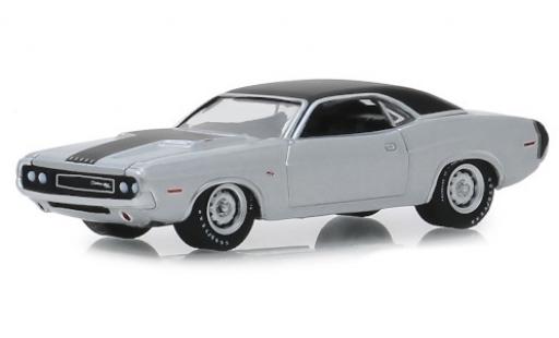 Diecast model cars Dodge Challenger 1/64 Greenlight R/T HEMI grey/matt-black 1970 Dodge Challenger 1/64 Greenlight R/T HEMI grey/matt-black 1970 diecast model cars