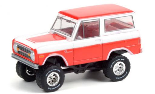 Diecast model cars Ford Bronco 1/64 Greenlight Custom SUV red/white 2015 Ford Bronco 1/64 Greenlight Custom SUV red/white 2015 diecast model cars