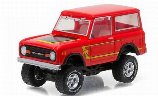 Diecast model cars Ford Bronco 1/64 Greenlight red/Dekor 1977 All Terrain Series 4 ohne Vitrine Ford Bronco 1/64 Greenlight red/Dekor 1977 All Terrain Series 4 ohne Vitrine diecast model cars