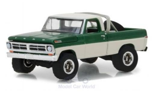 Diecast model cars Ford F-1 1/64 Greenlight 00 metallic green/beige 1971 Ford F-1 1/64 Greenlight 00 metallic green/beige 1971 diecast model cars