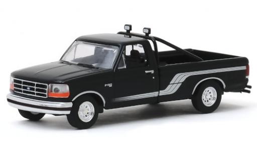 Diecast model cars Ford F-1 1/64 Greenlight 50 black/grey 1992 Ford F-1 1/64 Greenlight 50 black/grey 1992 diecast model cars