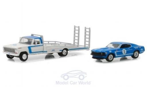 Diecast model cars Ford F-350 1/64 Greenlight Ramp Truck blue/white 1969 mit 1969 Mustang Boss Ford F-350 1/64 Greenlight Ramp Truck blue/white 1969 mit 1969 Mustang Boss diecast model cars