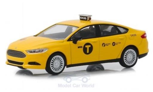 Diecast model cars Ford Fusion 1/43 Greenlight NYC Taxi 2013 Ford Fusion 1/43 Greenlight NYC Taxi 2013 diecast model cars