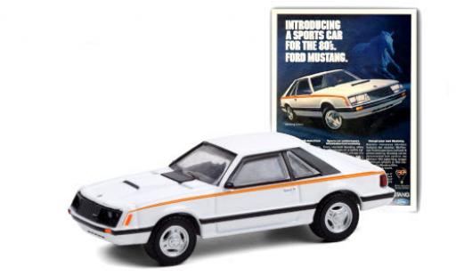 Diecast model cars Ford Mustang 1/64 Greenlight 3-Door white/orange 1980 Ford Mustang 1/64 Greenlight 3-Door white/orange 1980 diecast model cars