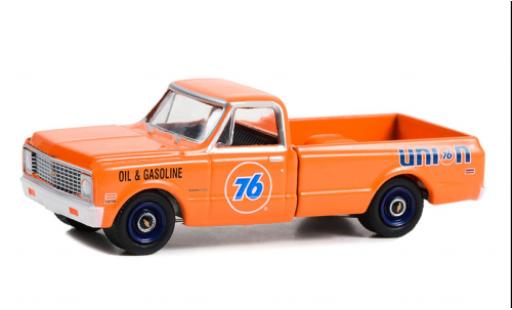 Diecast model cars Chevrolet C-10 1/64 Greenlight Pick Up Union 76 1972 Chevrolet C-10 1/64 Greenlight Pick Up Union 76 1972 diecast model cars