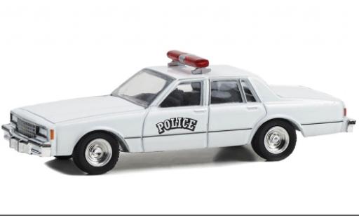 Diecast model cars Chevrolet Impala 1/64 Greenlight 9C1 Police (USA) 1980 Chevrolet Impala 1/64 Greenlight 9C1 Police (USA) 1980 diecast model cars